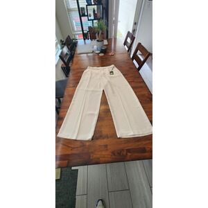DNKY Wide Leg Pants Ivory Color Size 15 Polyester.            Bin 2